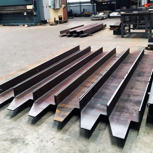 Photos of high thick material folding, steel bending, steel folding